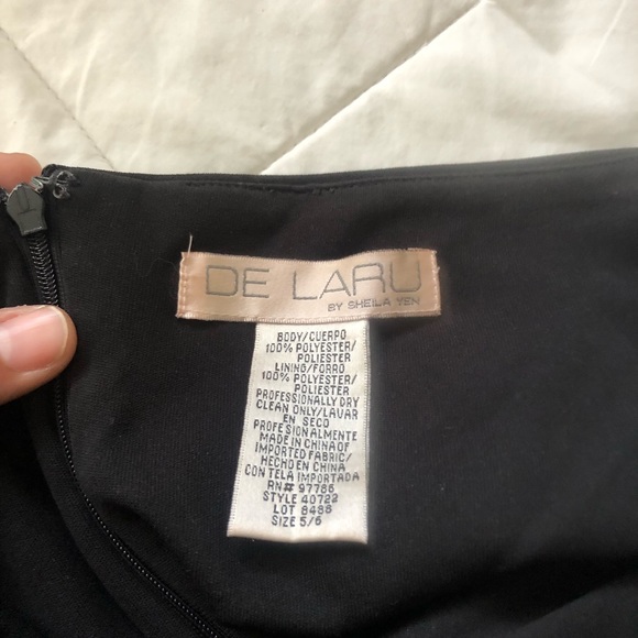 De Laru front split full length halter dress. - Picture 6 of 7